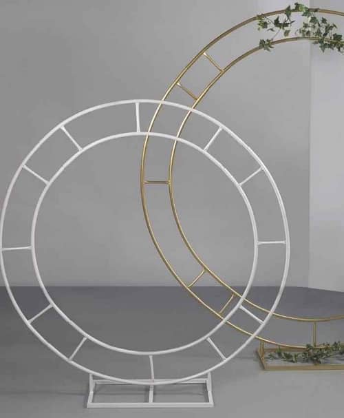 Immagine e commerce Struttura doppio cerchio per fiori in metallo bianco diametro 150 cm