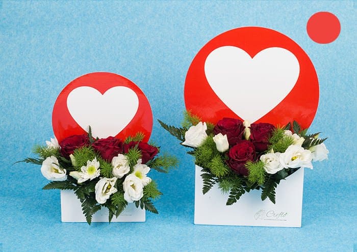 Scatole personalizzate con sticker Emojiflò Cuore bianco - medio con fiori