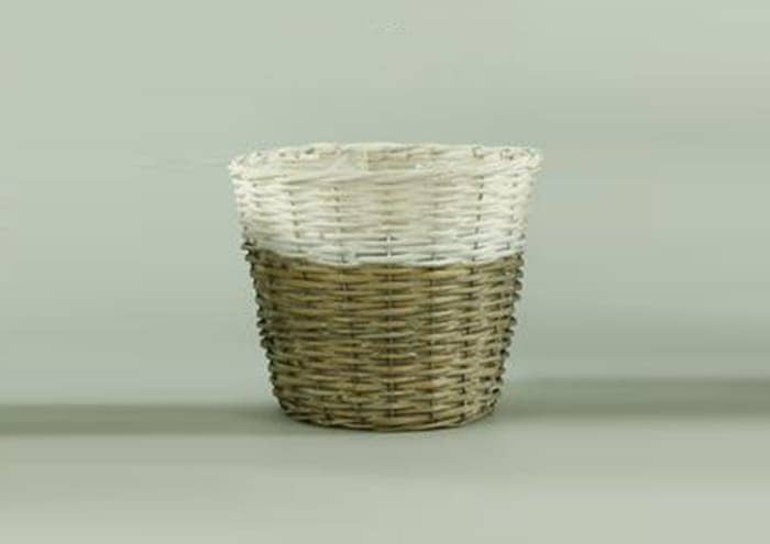 Immagine-e-commerce-Cesto di vimini bianco e naturale per piante vaso 22 cm