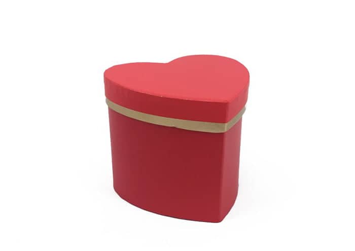 Scatola-a-forma-di-cuore-piccola-rossa