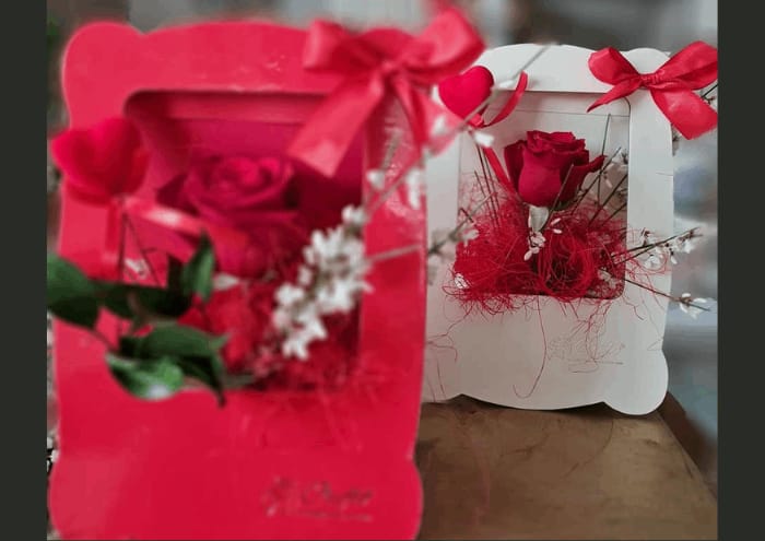 picture-bag-piccola-confezione-regalo-per-fiori-forma-cornice-immagine-