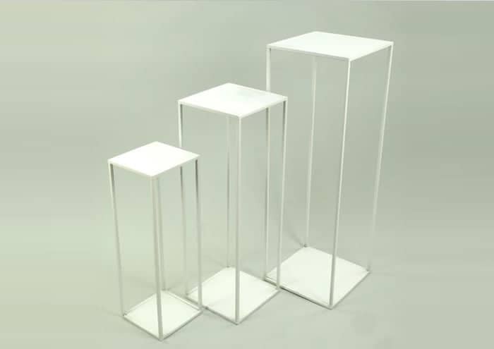 serie-3-alzate-quadrate-in-metallo-bianco-alte-90-cm