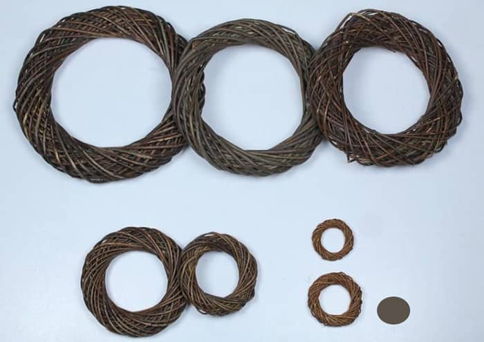 Immagine e commerce Ghirlanda vimini grezzo colore marrone diametro 10 spessore 3 cm