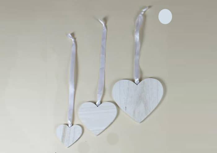 immagine e-commerce Cuore-legno-naturale-cordoncino-raso-cm-20x20