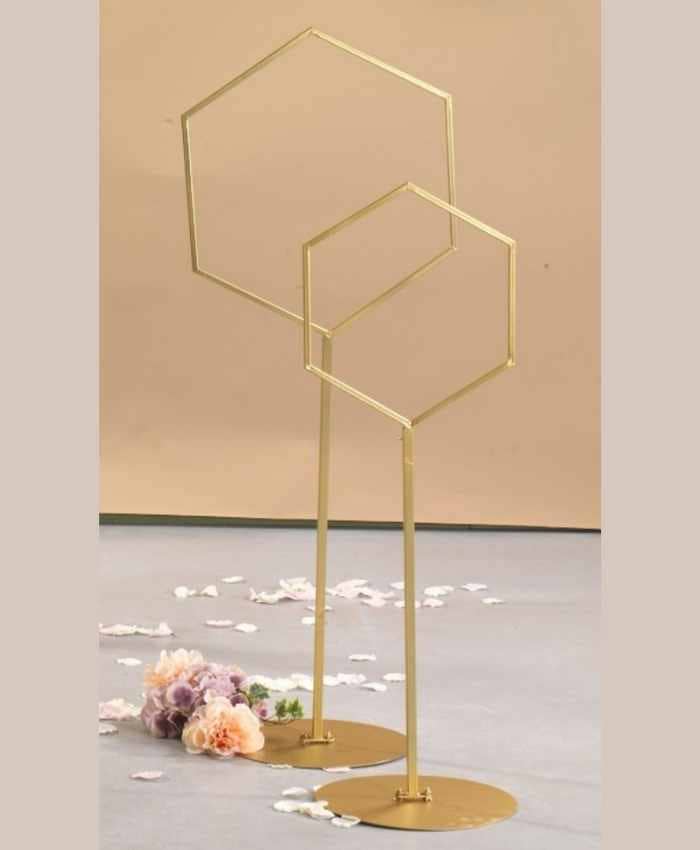 Immagine e commerce Struttura esagono metallo oro con asta per addobbi floreali misura cm 50 h120