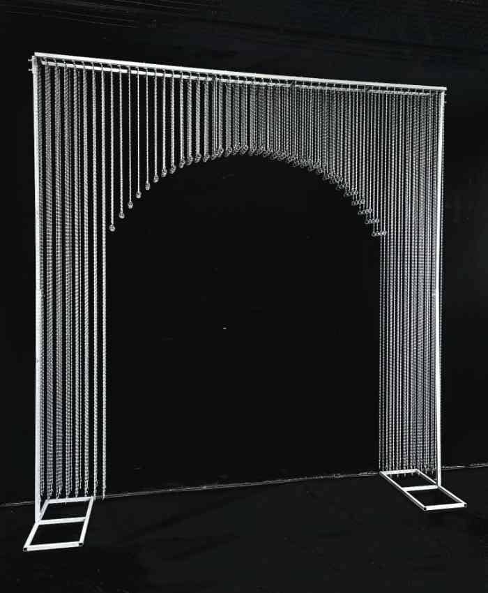 Immagine e commerce Arco rettangolare con decorazione perle in plexiglass 250x30 h250
