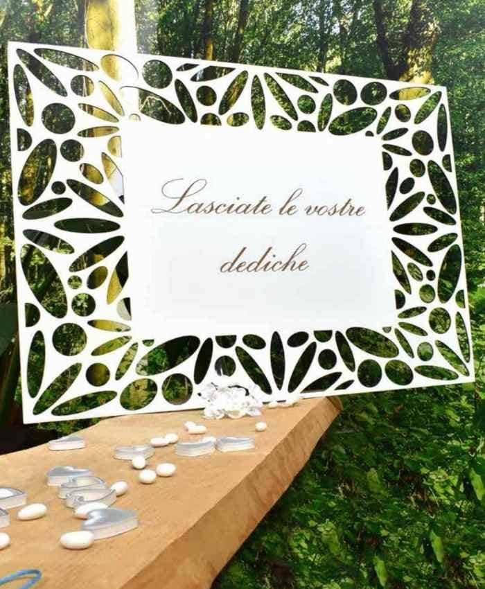 immagine-e-commerce-Cornice-MDF-4-mm-bianco-per-dediche-invitati-decoro-petali-misure-in-cm-85x69