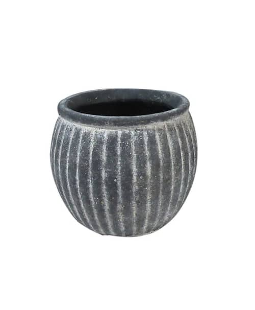 Immagine e commerce Cachepot in cemento grigio anticato baccellato cm 12 h18