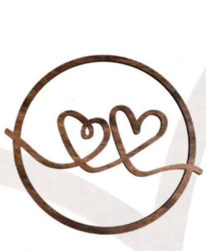 Immagine e commerce Cerchio in legno scuro con DOPPIO CUORE cm 61x55 h1