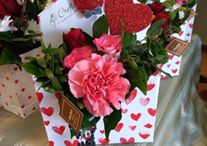 letterflo-middle-flower-box-forma-lettera-cm-28-immagine-