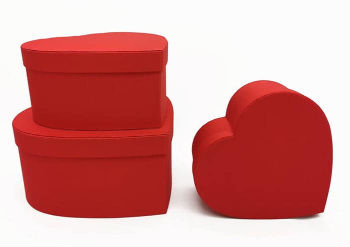Scatola-a-forma-di-cuore-serie-3-pezzi-rossa