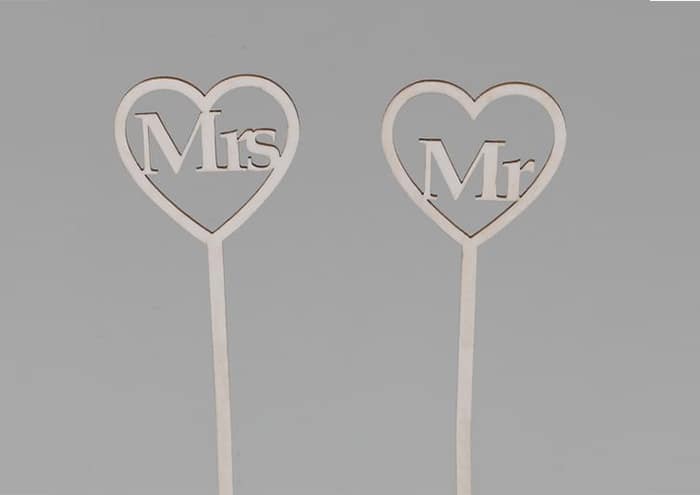 immagine e-commerce Set-12-Cuori-legno-wedding-con-pick-cm-30x8