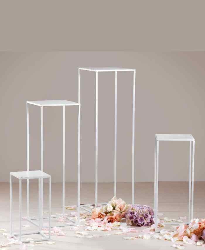 serie-4-strutture-in-metallo-rettangolari-bianco-con-appoggio