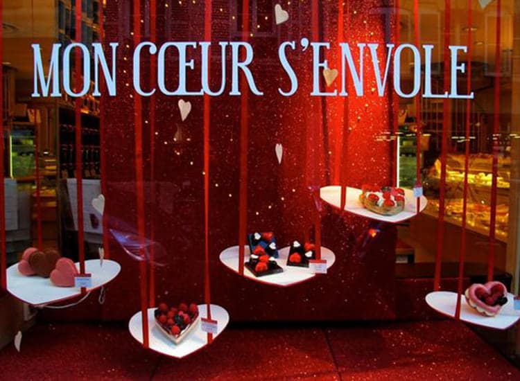 Vetrine San Valentino Fioristi immagine articolo blog Complementi e Regali